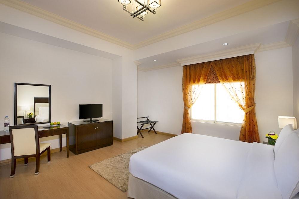 Al Safir Hotel Manamah Buitenkant foto
