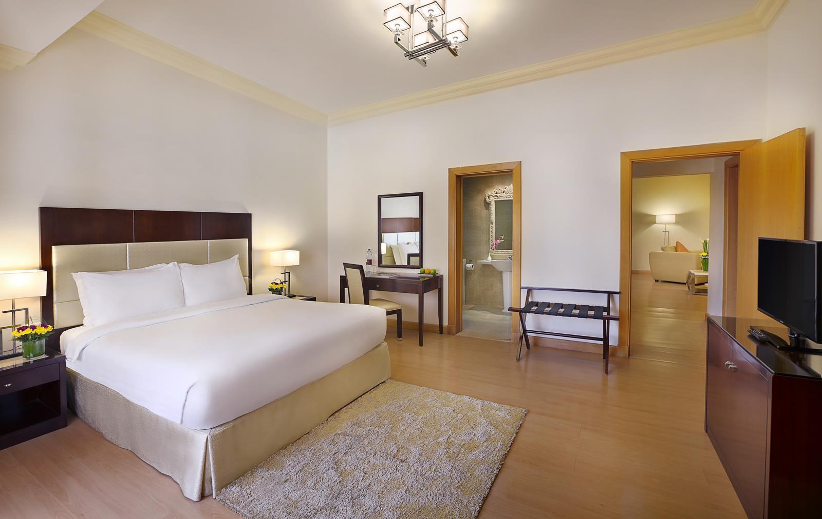 Al Safir Hotel Manamah Buitenkant foto