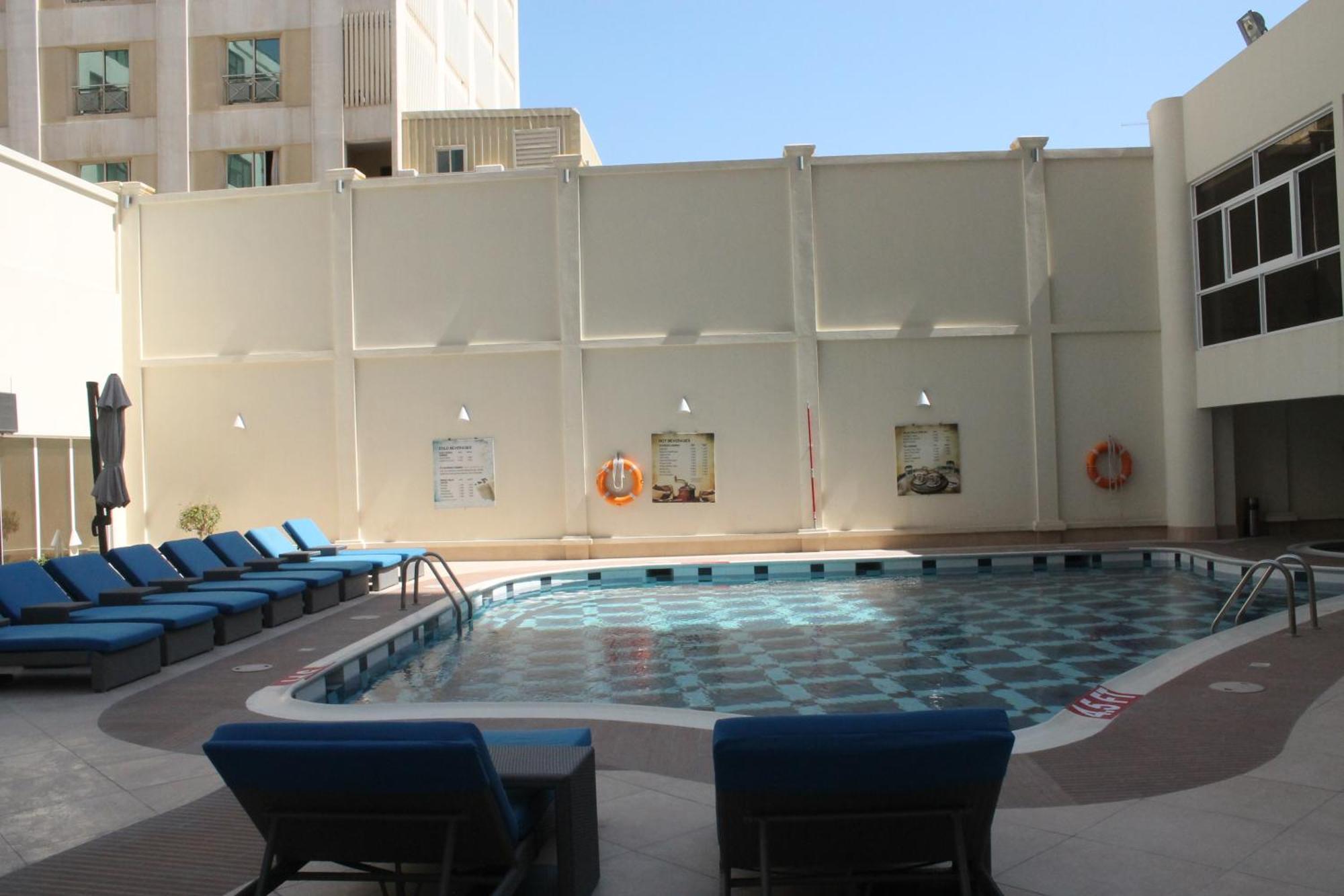 Al Safir Hotel Manamah Buitenkant foto
