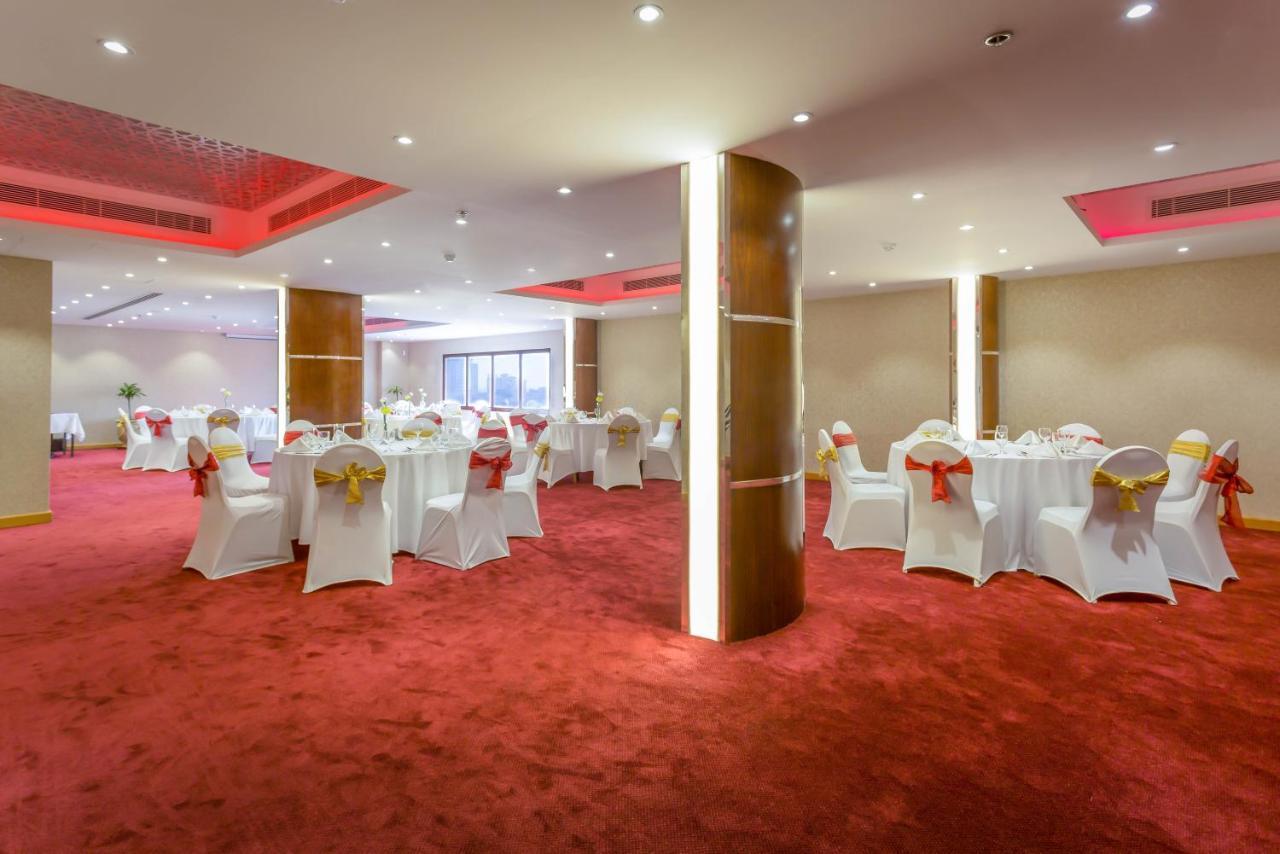 Al Safir Hotel Manamah Buitenkant foto